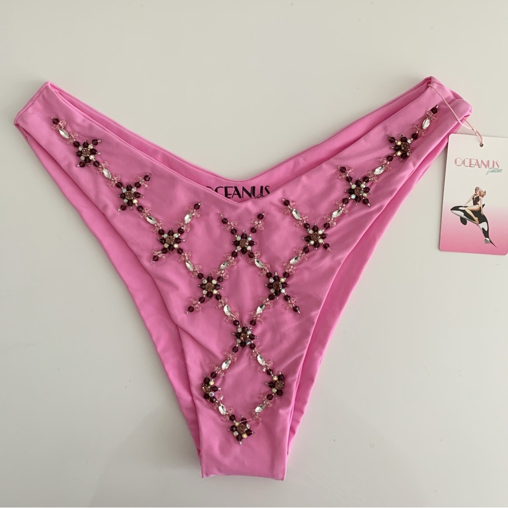 OCEANUS Mary Una Embroidered Bikini Bottom